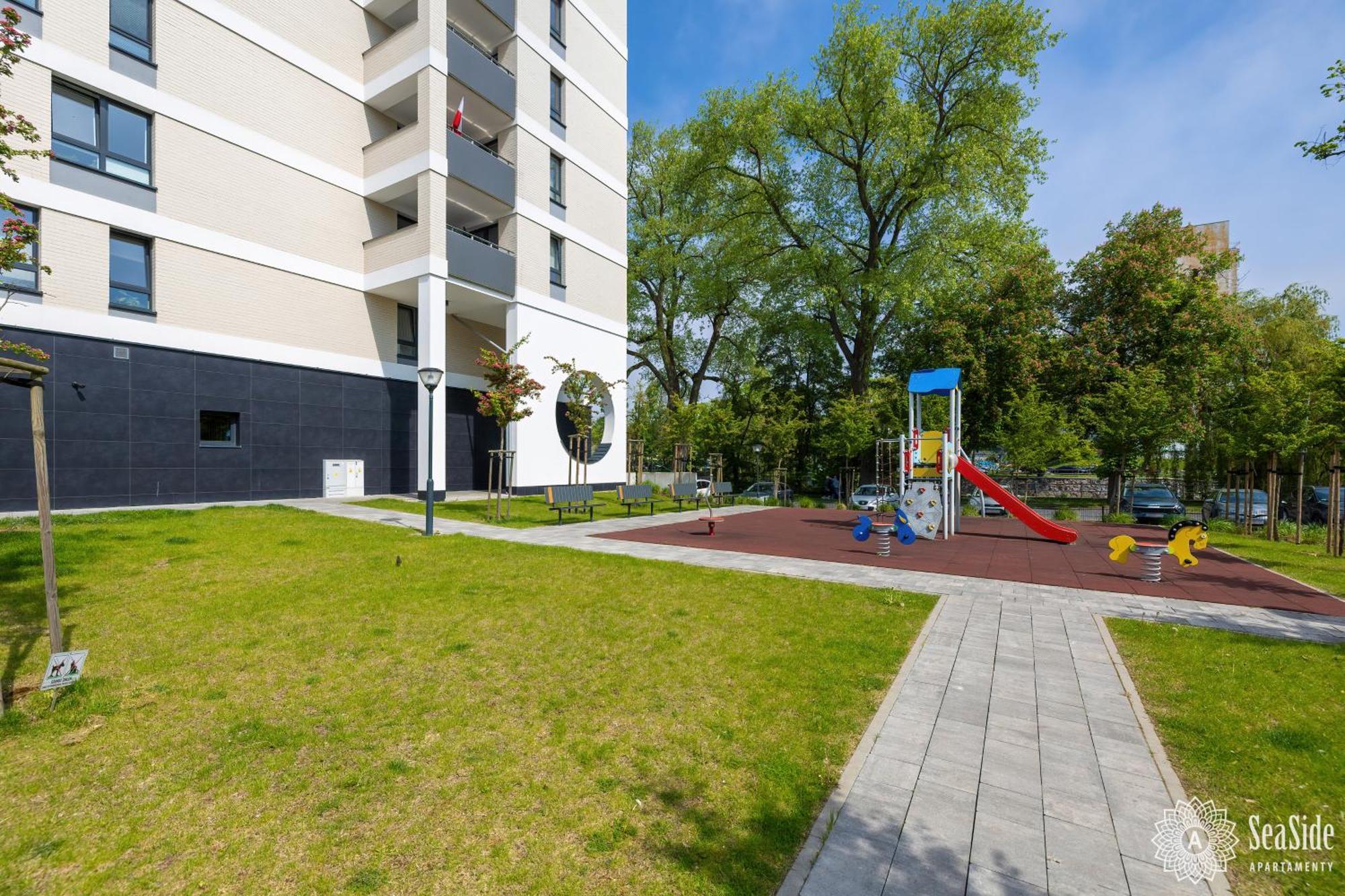 Seaside Apartamenty Platany Kołobrzeg Exterior foto